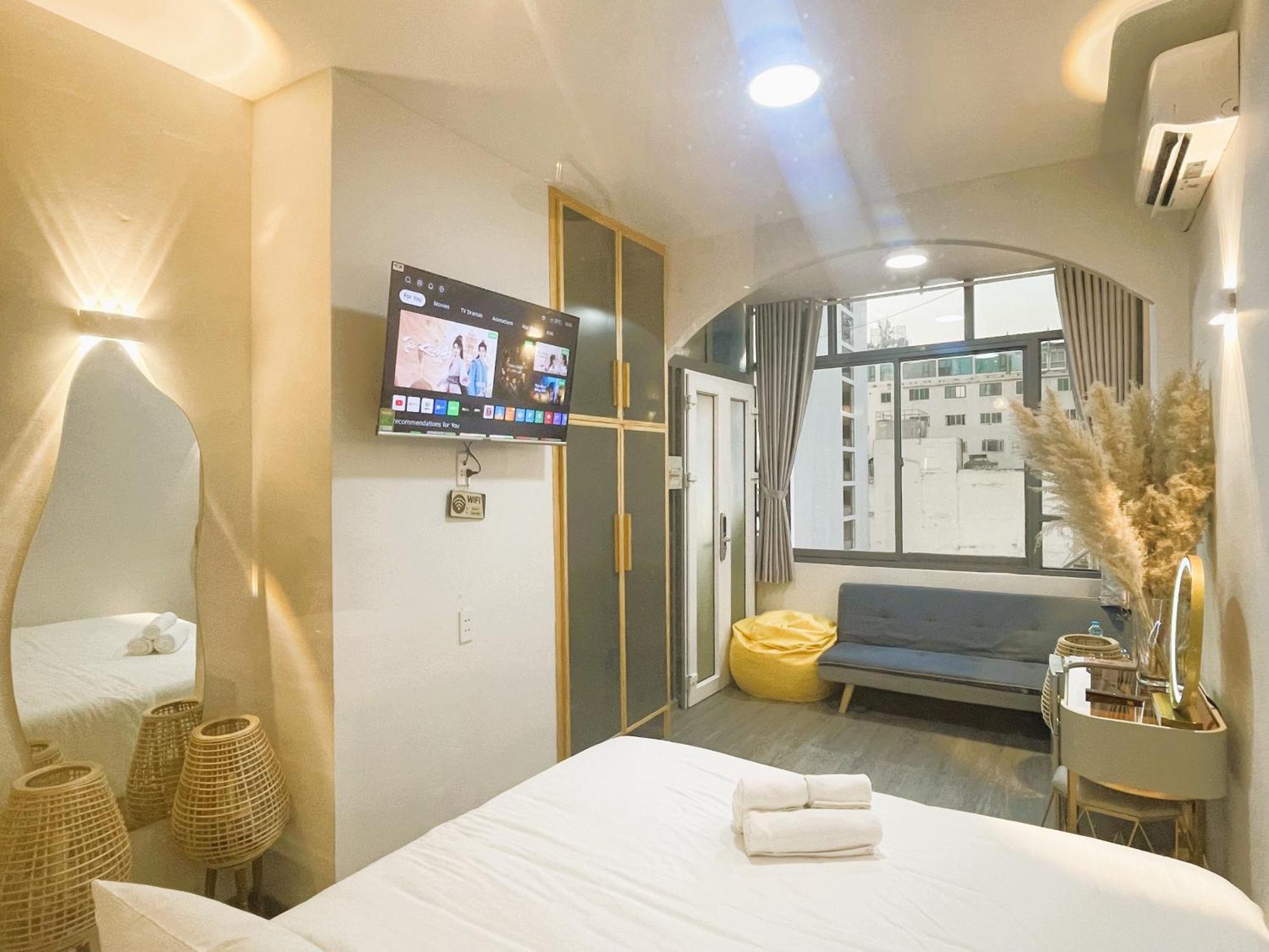 6Even Hotel - Have A Staycation In The Cafe Apartments Building Πόλη Χο Τσι Μινχ Εξωτερικό φωτογραφία