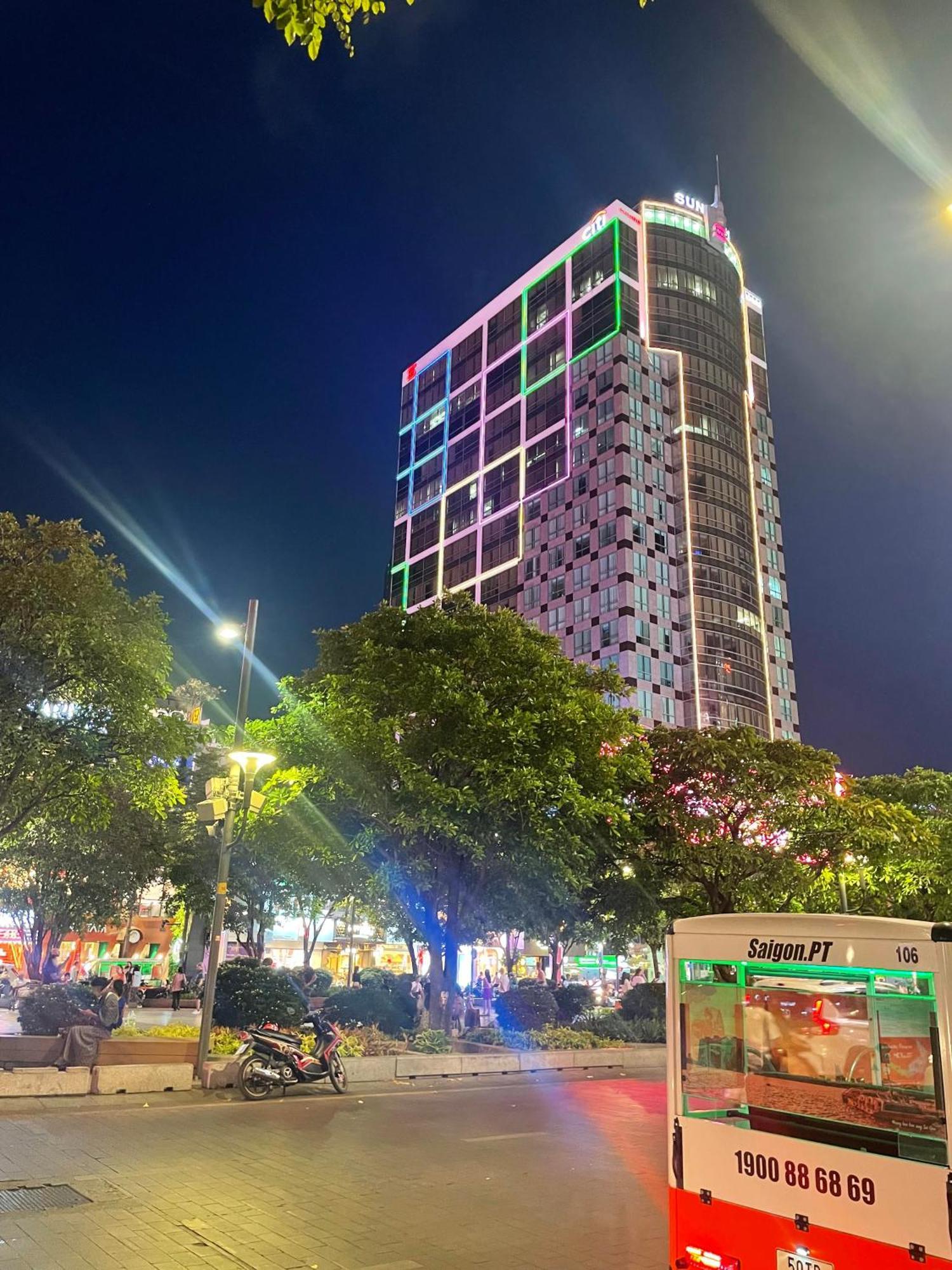 6Even Hotel - Have A Staycation In The Cafe Apartments Building Πόλη Χο Τσι Μινχ Εξωτερικό φωτογραφία